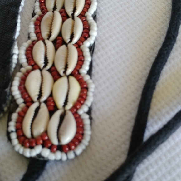 Shell Belt Stretch - Picture 2 of 4